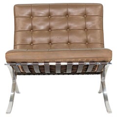 1990 Mies van der Rohe per Knoll Barcelona Lounge Chair in pelle marrone