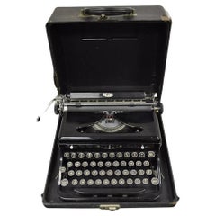 Royal Model O Touch Control Glossy Black Macchina da scrivere manuale portatile con custodia
